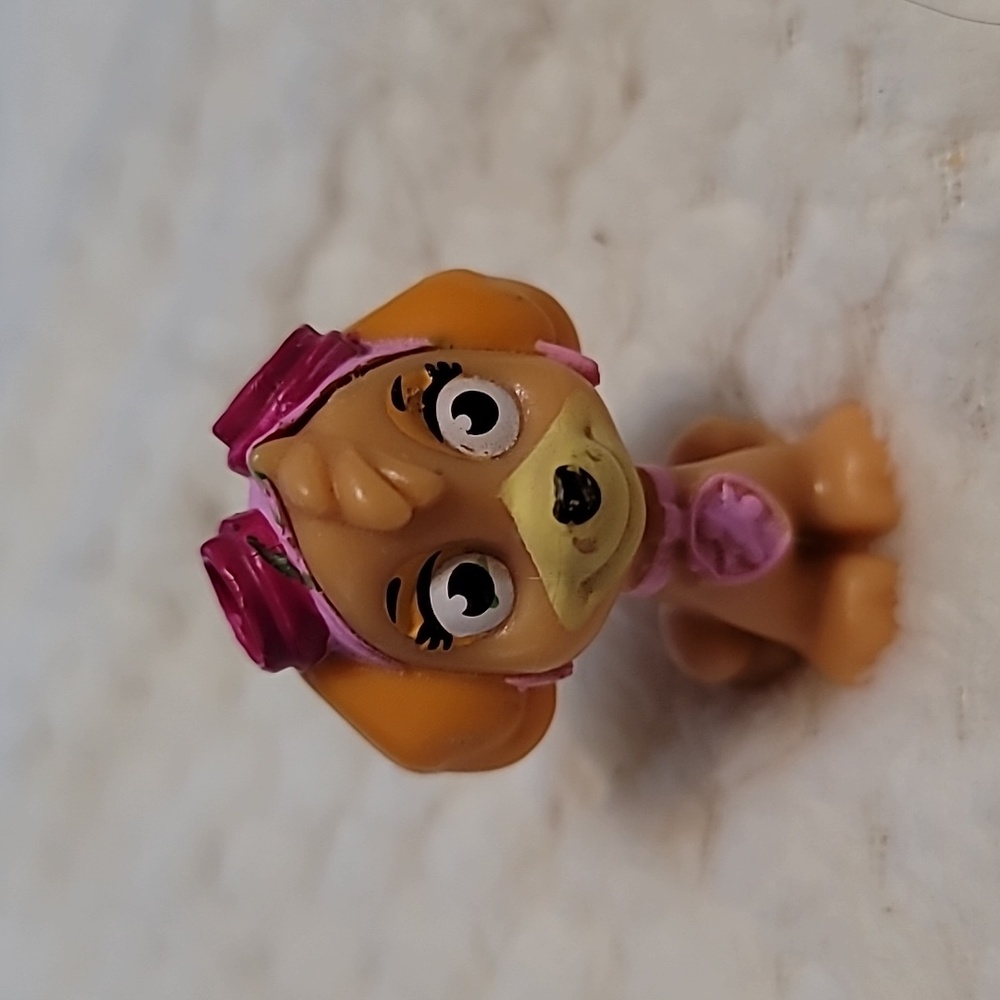 SKYE Paw Patrol Figure 1.5 Mini Police Pup Action Figure